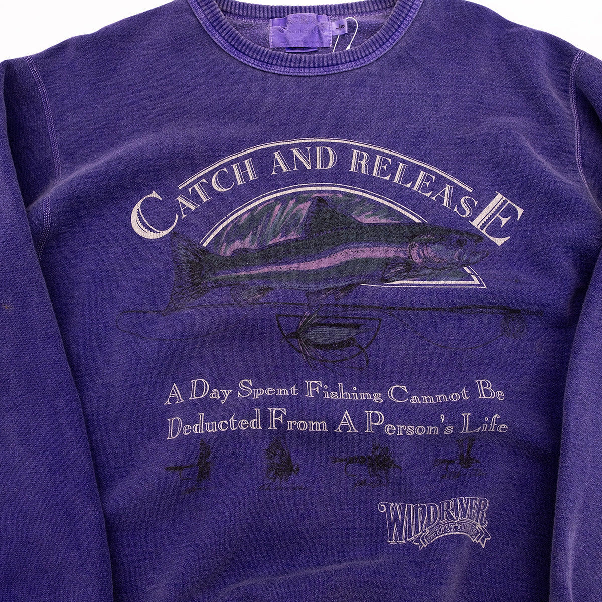 【USED】WILD RIVER OUTFITTERS CATCH AND RELEASE FISHING SWEATSHIRT
