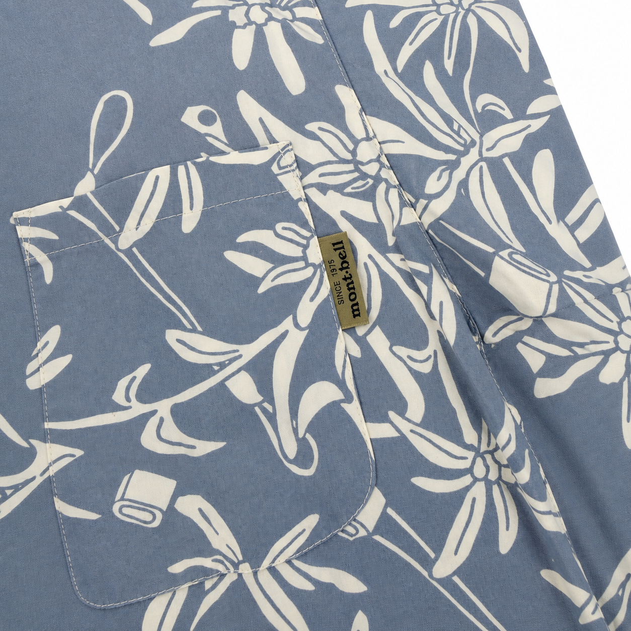 mont-bell モンベル FLOWER & OUTDOOR GEAR PATTERN S/S SHIRT
