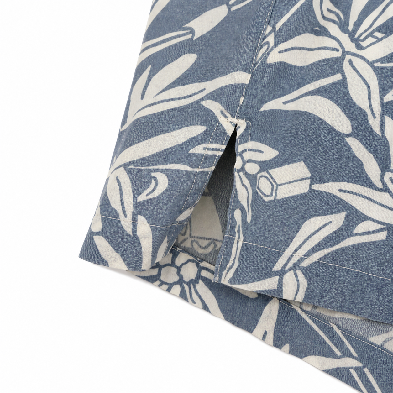 mont-bell モンベル FLOWER & OUTDOOR GEAR PATTERN S/S SHIRT