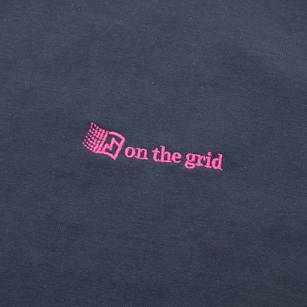 a bit of アビットオフ on the grid Tee