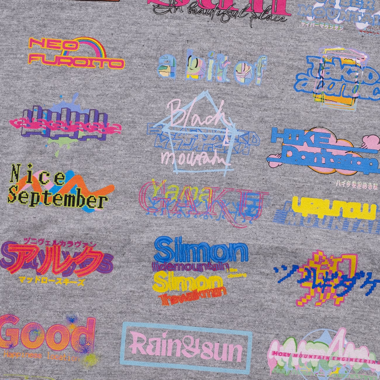 a bit of アビットオフ on the grid Tee